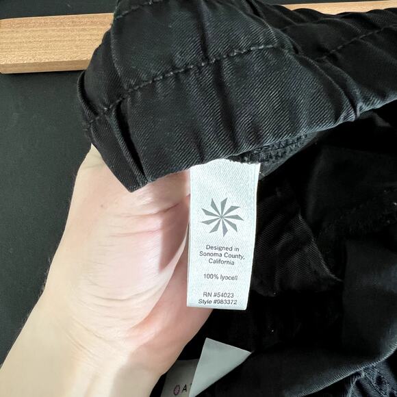 Athleta Black Crinkle Pull On Shorts LAST CALL - Picture 5 of 5